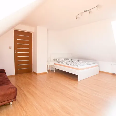 Sloneczny Zaulek Lebieniec